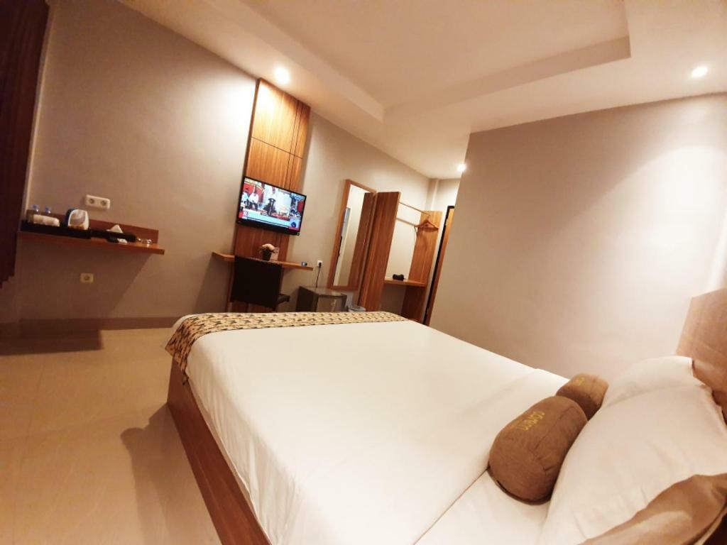 Careinn Merauke By Yolo Hospitality Екстериор снимка